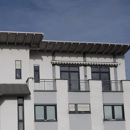 公寓 Domizil Frutania