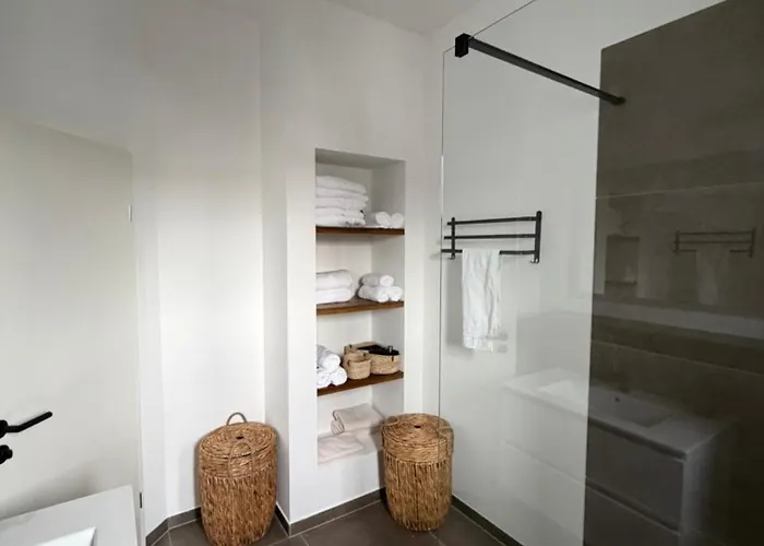 Domizil Frutania 公寓 *